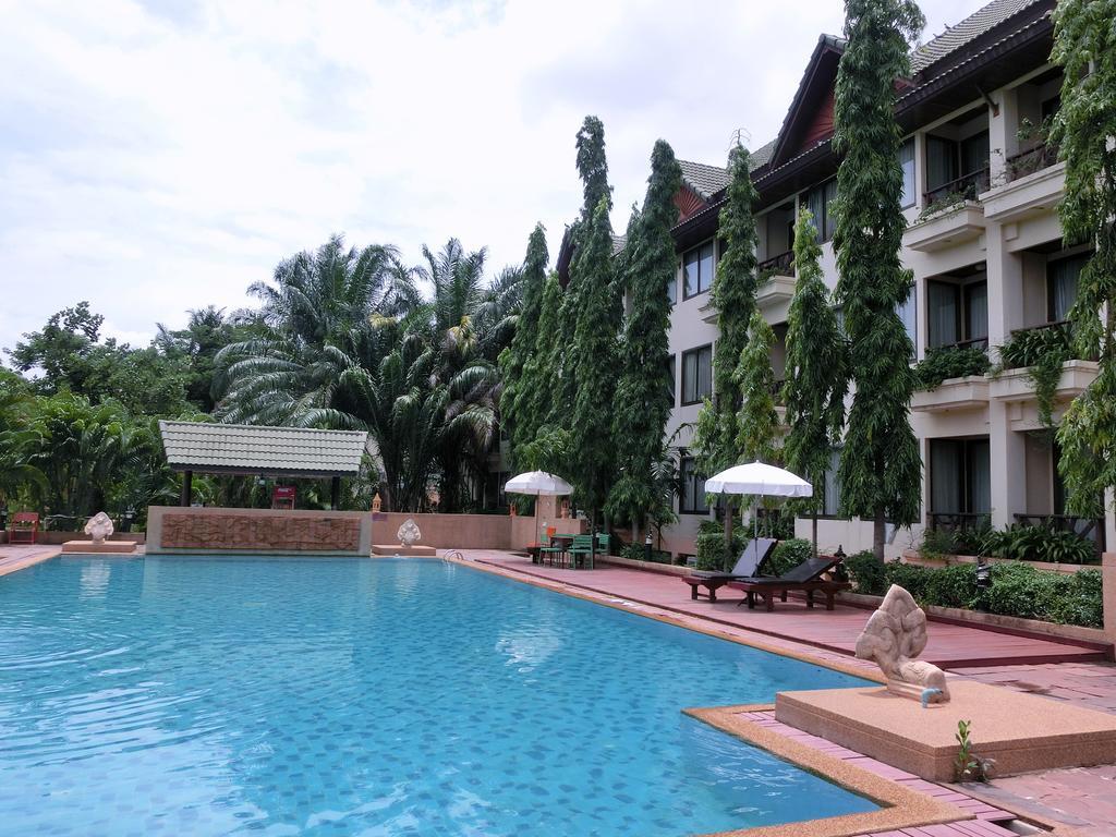 Ubon Buri Hotel & Resort Warin Chamrap Quarto foto